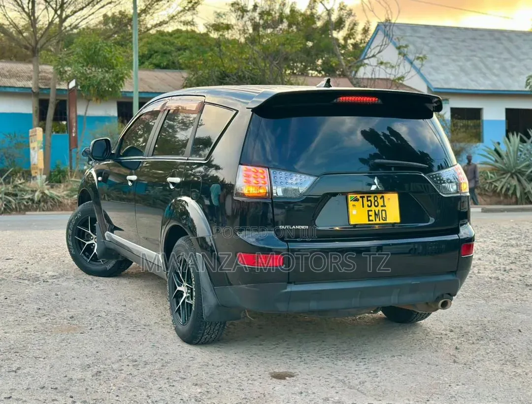 Mitsubishi Outlander 2005 Black