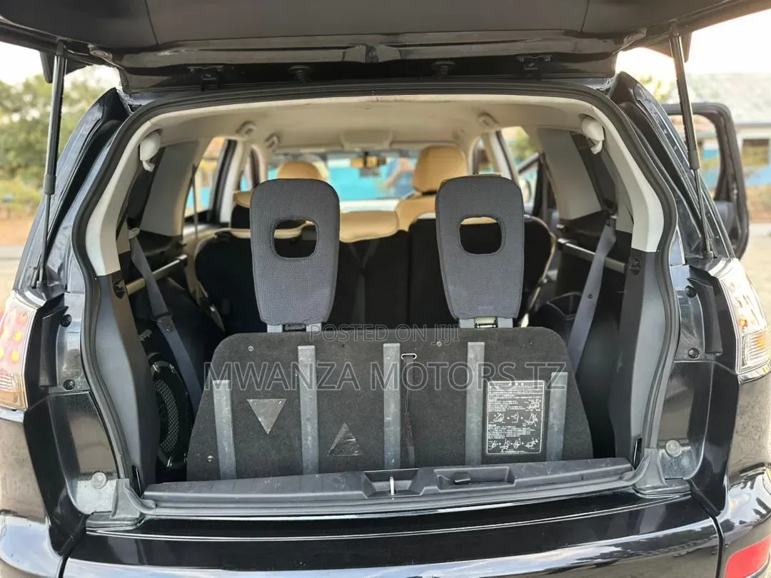 Mitsubishi Outlander 2005 Black