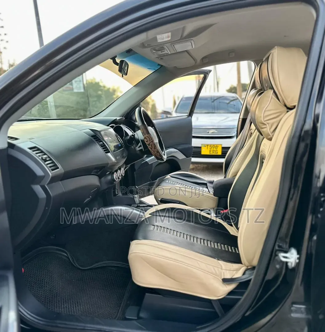 Mitsubishi Outlander 2005 Black