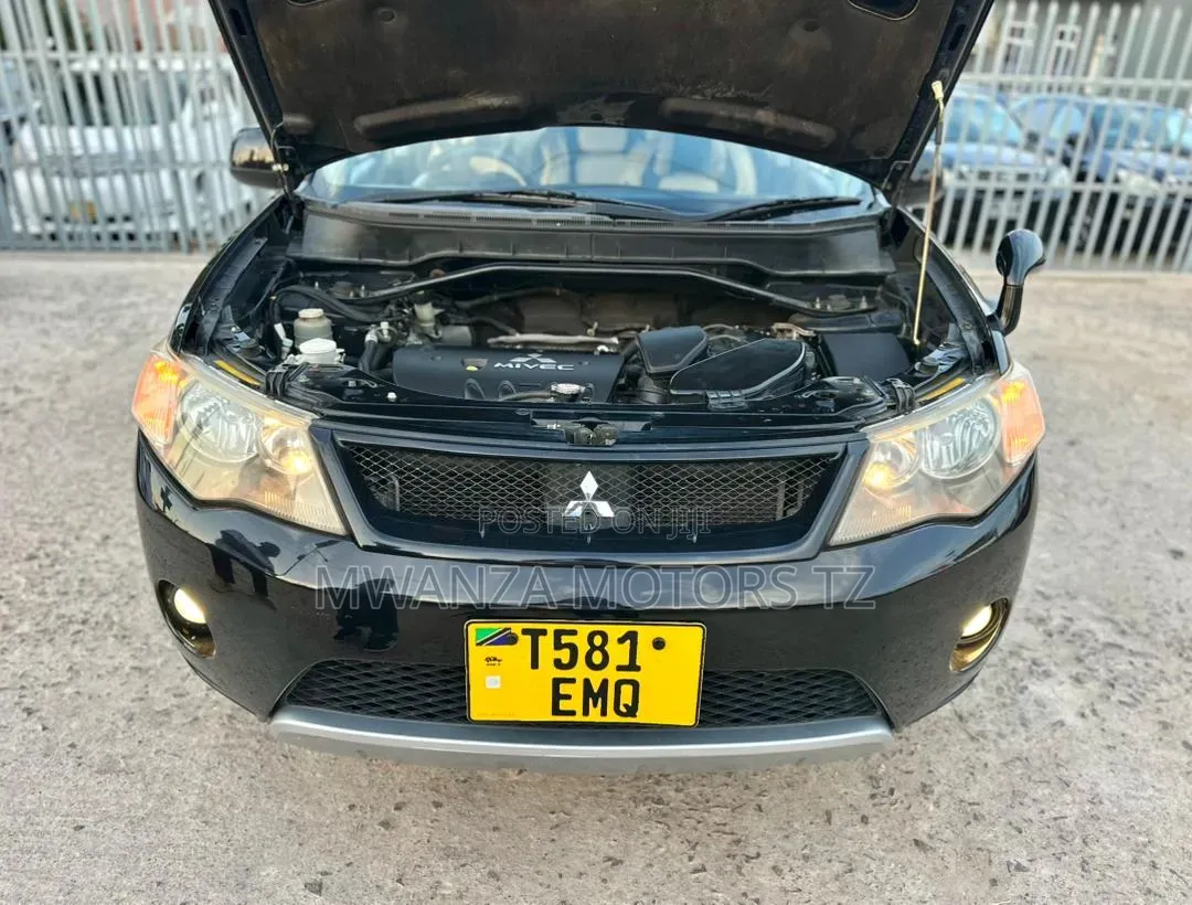 Mitsubishi Outlander 2005 Black