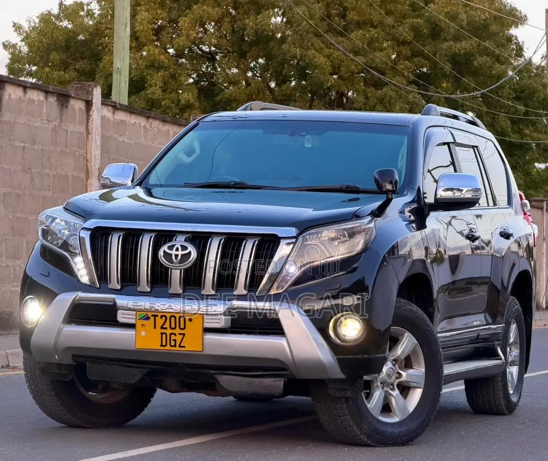 Toyota Land Cruiser Prado 2015 Black