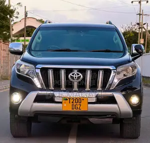 Toyota Land Cruiser Prado 2015 Black