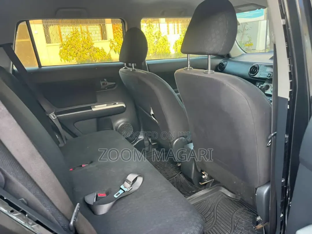 Toyota Corolla Rumion 2008 Black