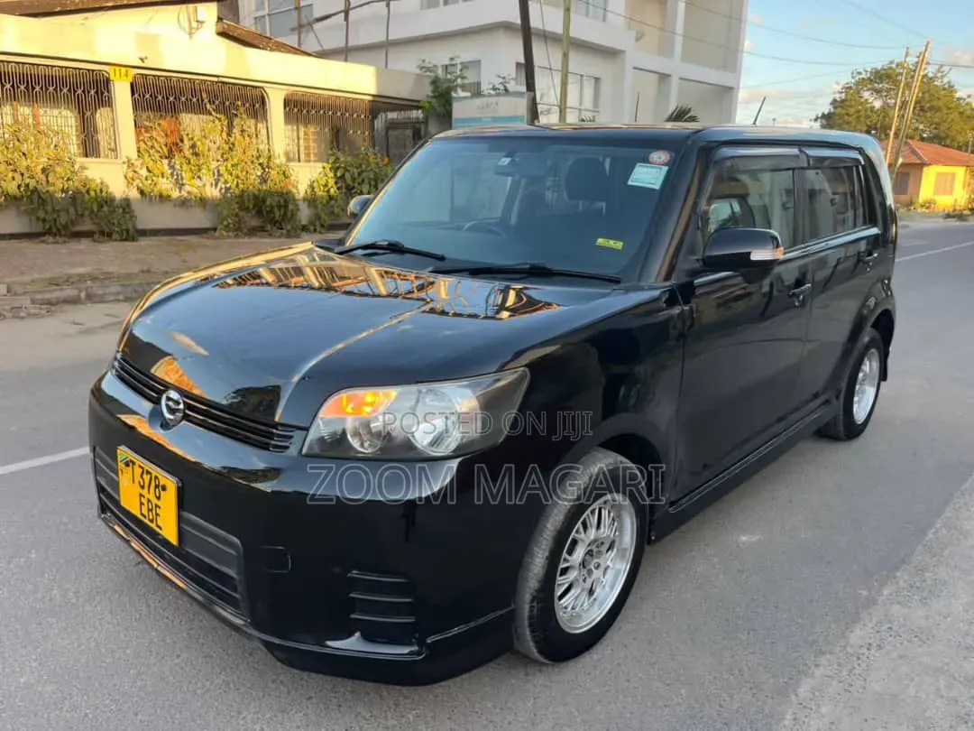 Toyota Corolla Rumion 2008 Black
