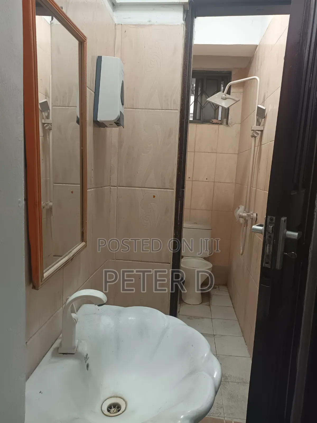 3bdrm Apartment in Kariakoo for rent