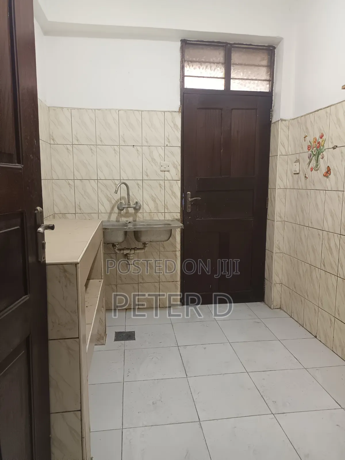 3bdrm Apartment in Kariakoo for rent