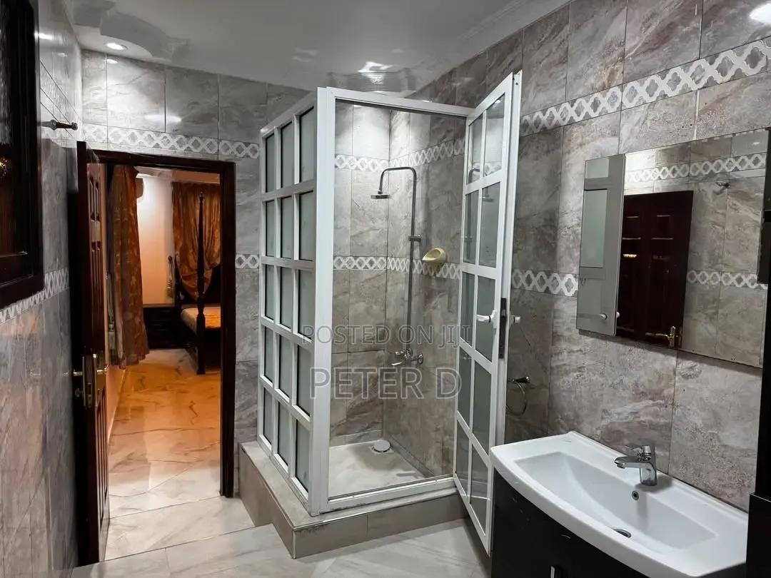3bdrm Apartment in Upanga West for rent