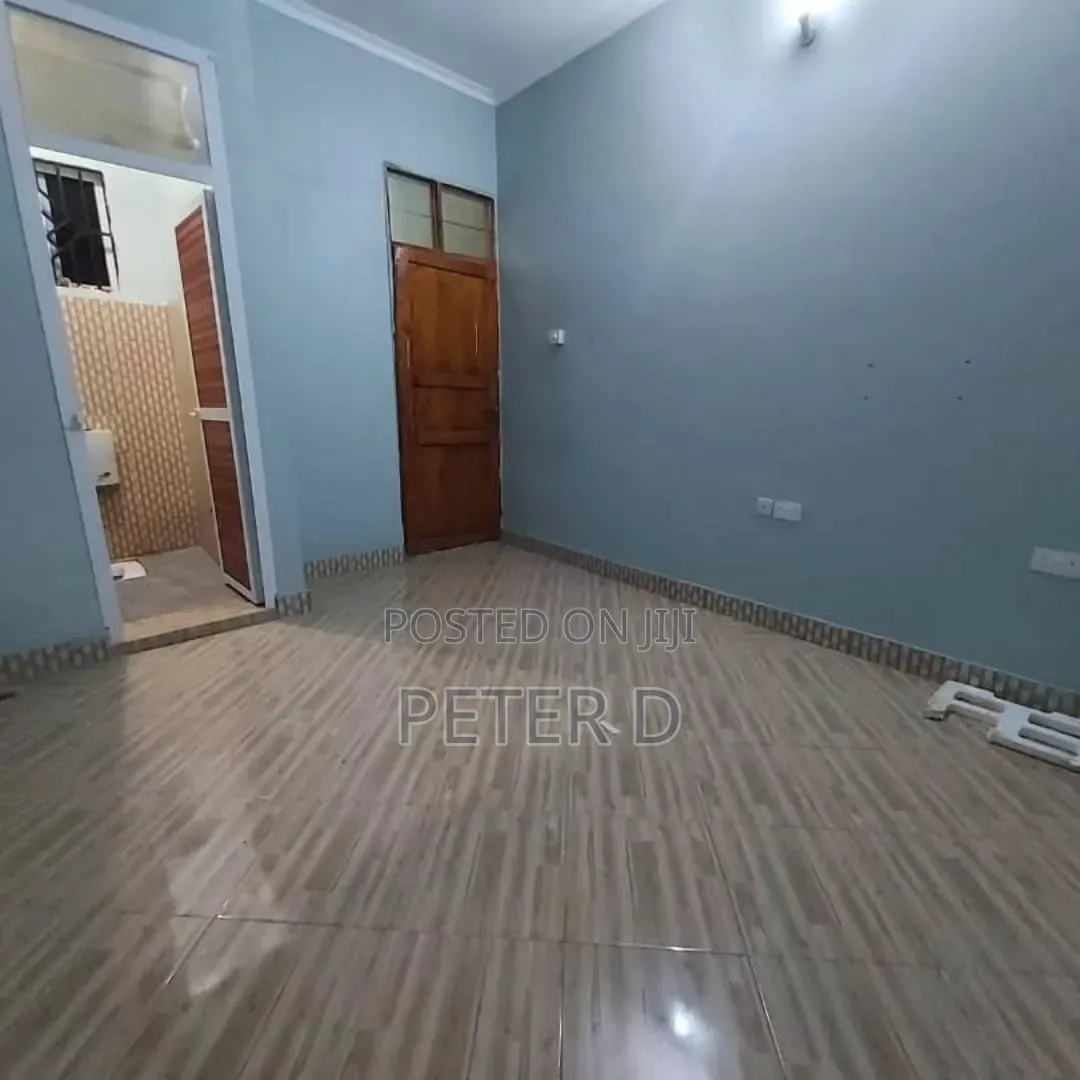 1bdrm Apartment in Kimara for rent