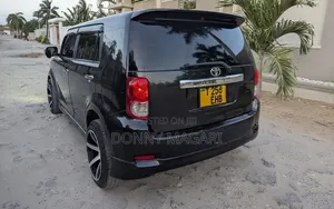 Toyota Corolla Rumion 2009 Black
