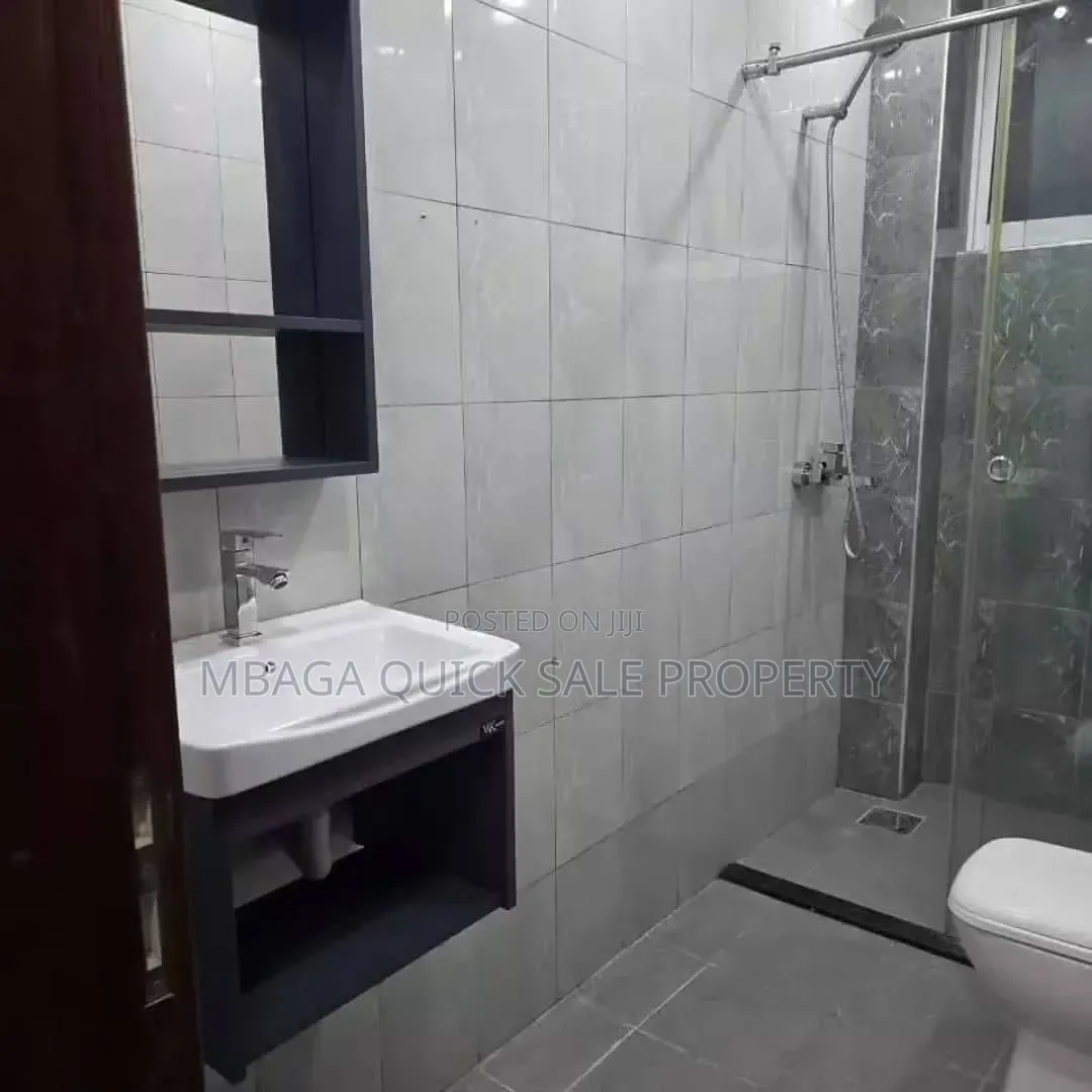 Furnished 2bdrm Apartment in Upanga West for sale
