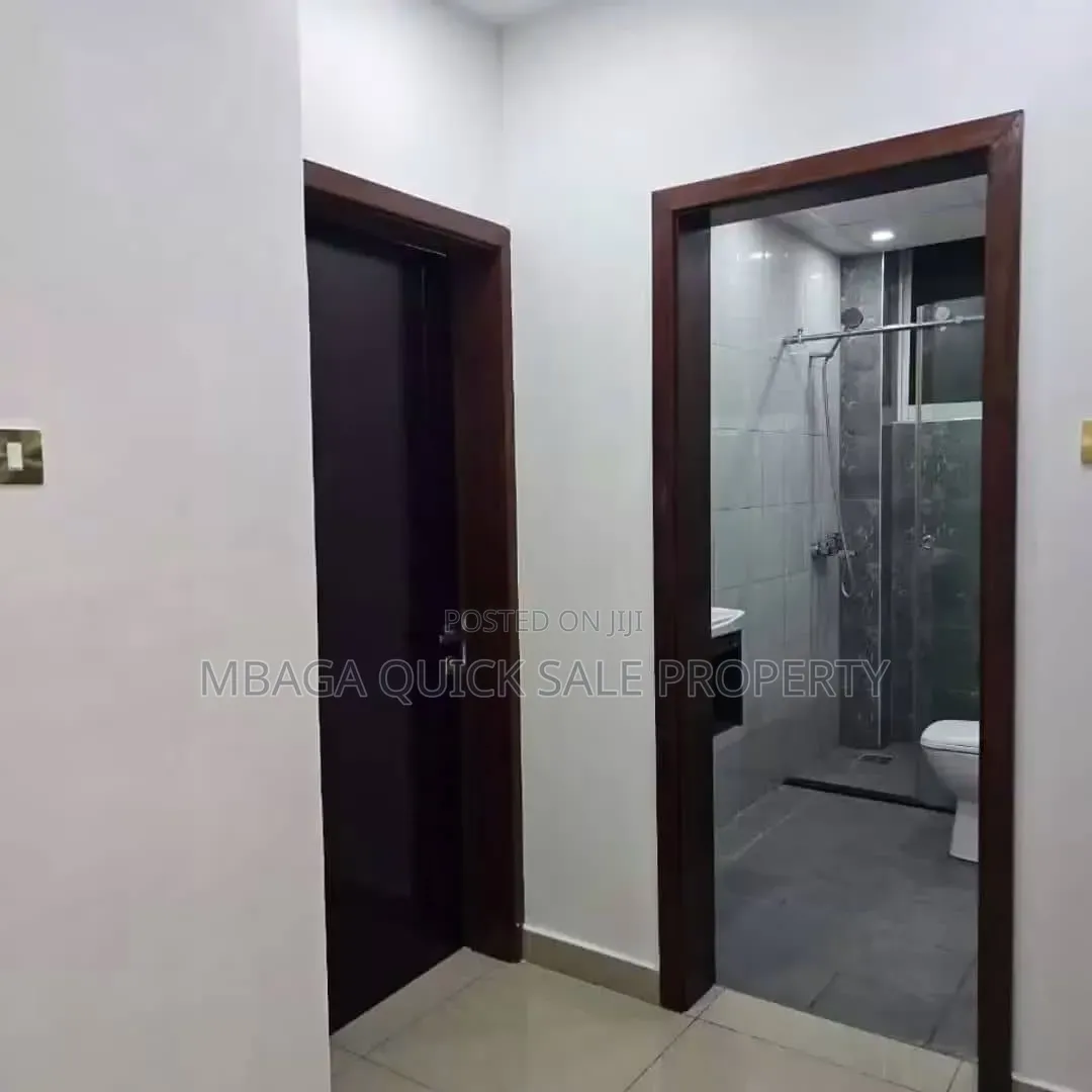 Furnished 2bdrm Apartment in Upanga West for sale