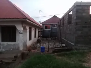 Nyumba Ya Biashara