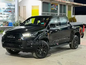 Toyota Hilux 2023 Black