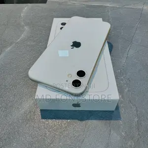 New Apple iPhone 11 128 GB White
