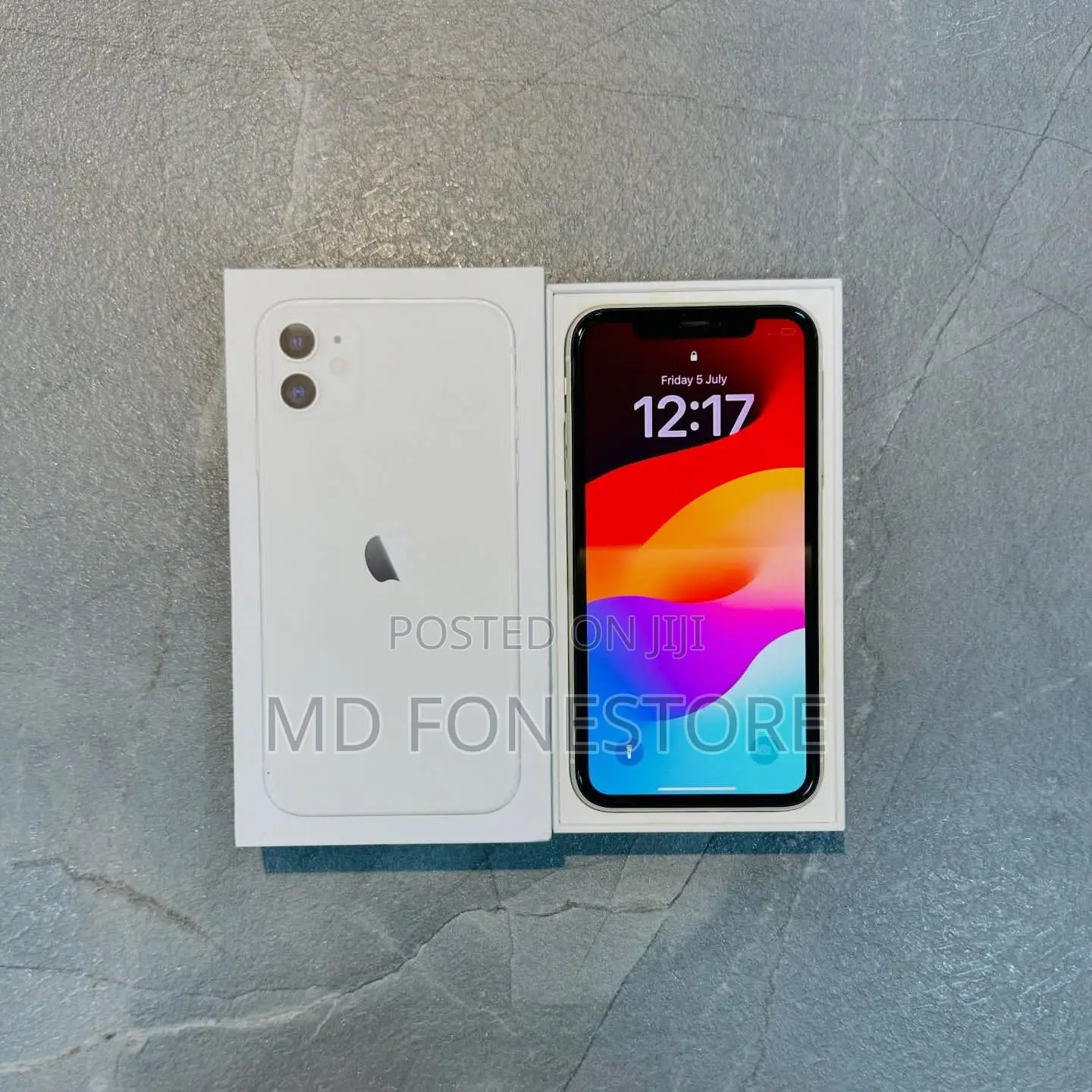 New Apple iPhone 11 128 GB White