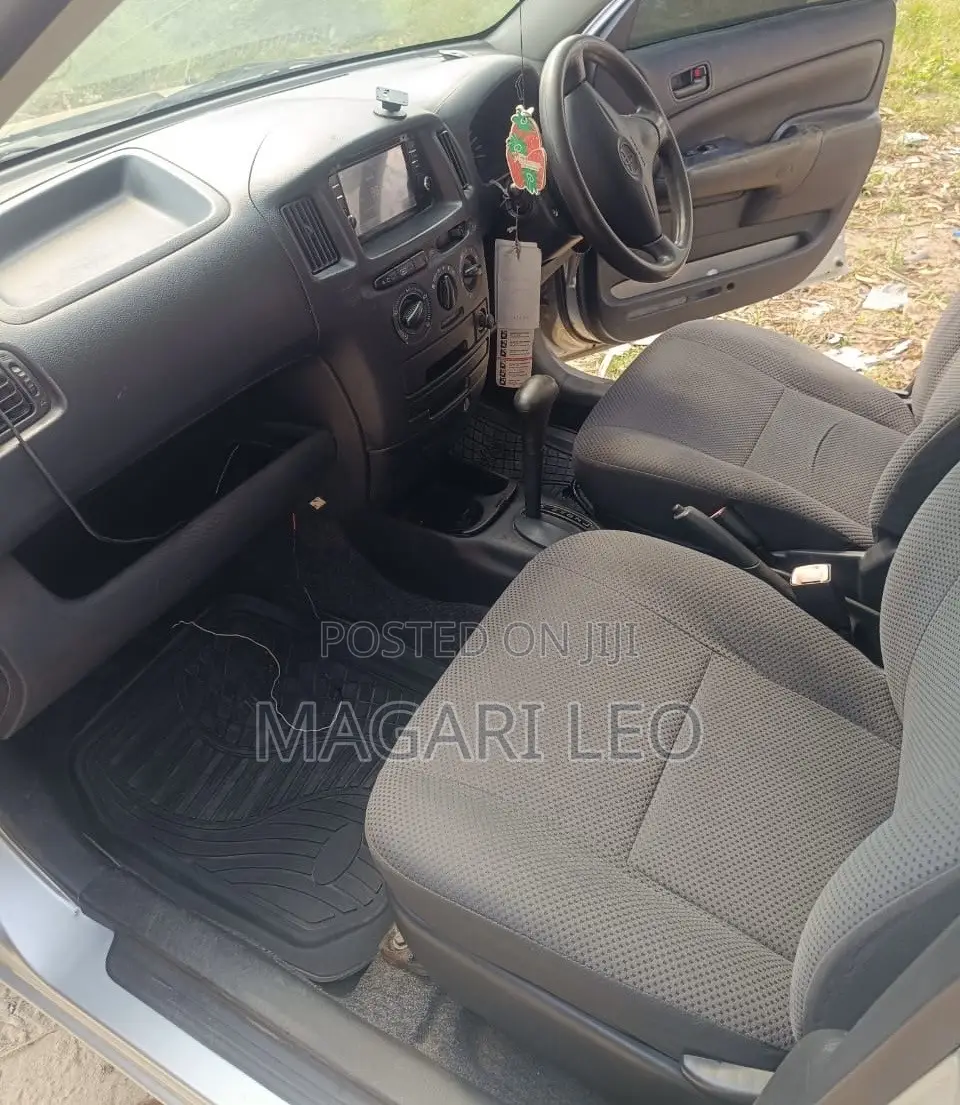 Toyota Probox 1.4 DT DX 2WD 2004 Silver