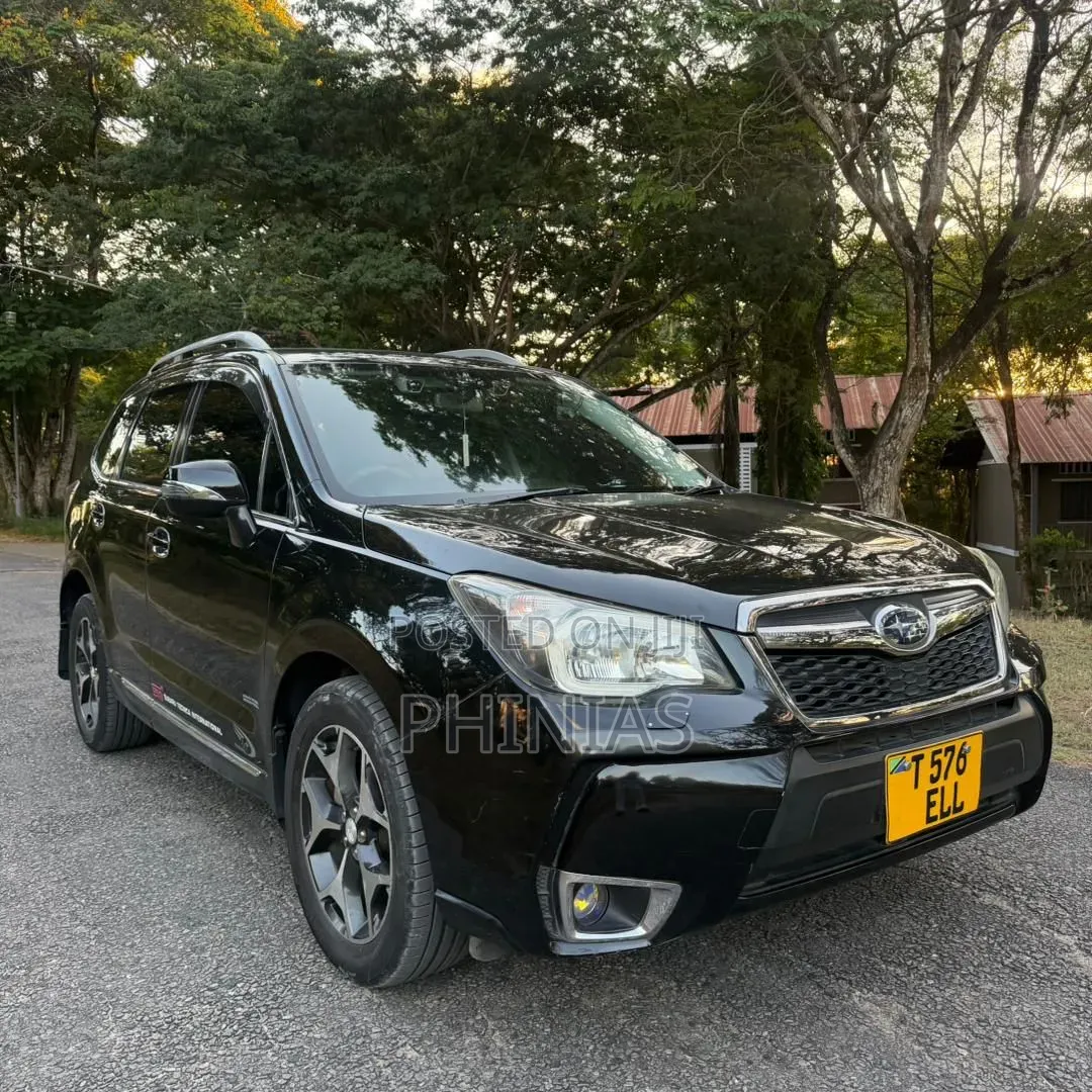 Subaru Forester 2014 Black