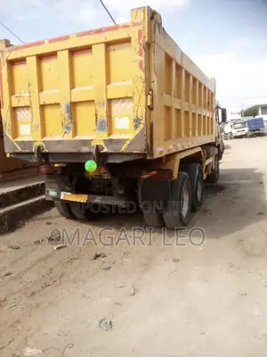Faw Tipper