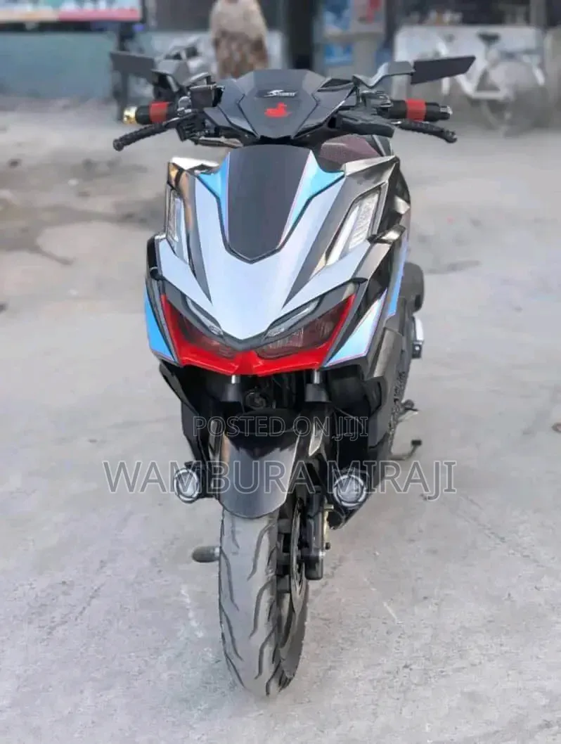 Honda Vario 2023 Black