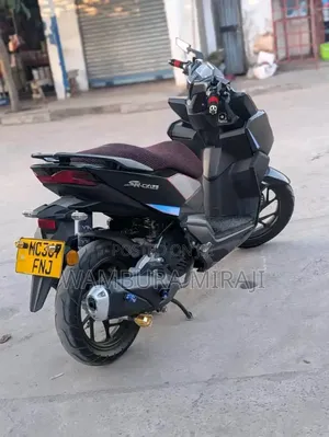 Honda Vario 2023 Black