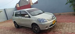 Toyota Raum 2007 Silver