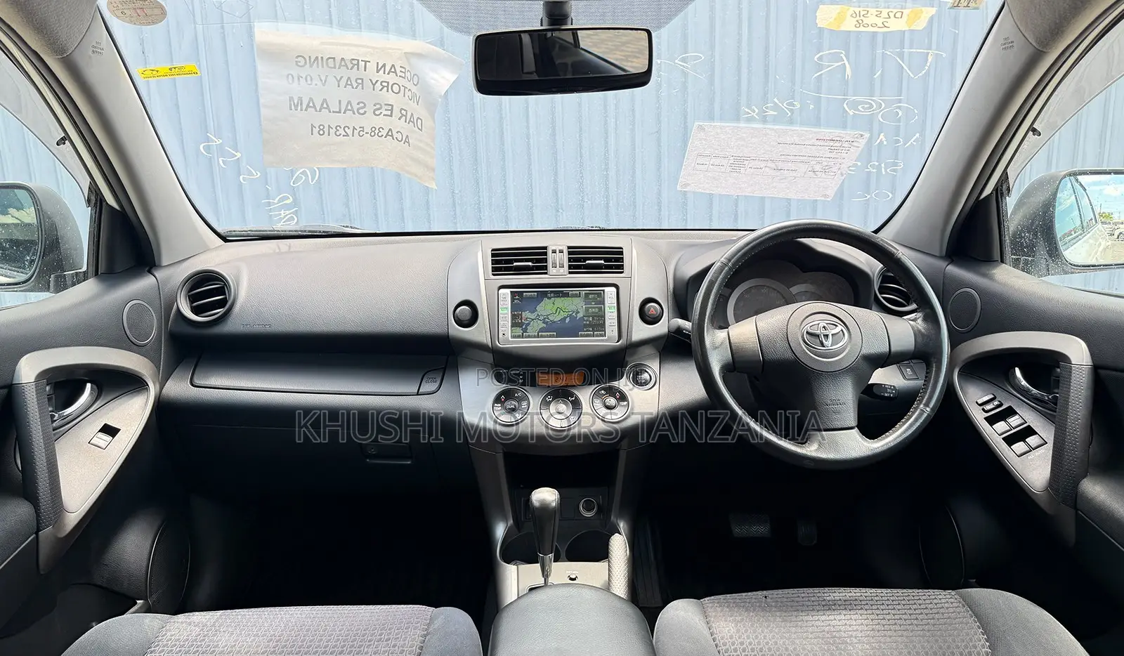 Toyota Vanguard 2008 White