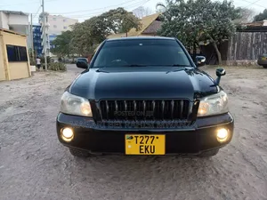 Toyota Kluger 2005 Black