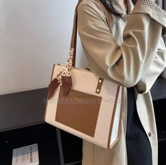 Rubber Pebbles Bag