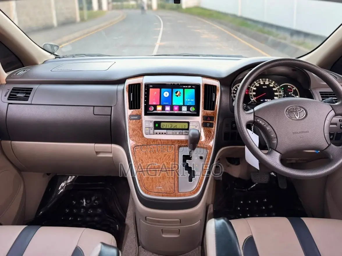 Toyota Alphard 2.4 Petrol FWD 2006 Silver