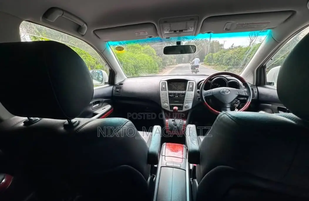 Toyota Harrier 2007 White
