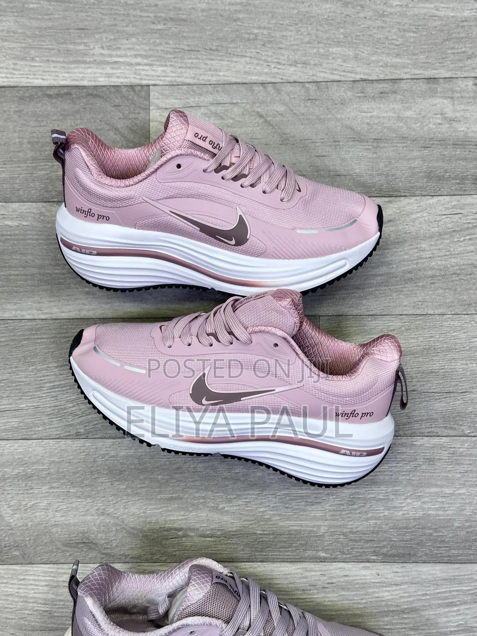 Nike Winflo Pro Air Running Shoes