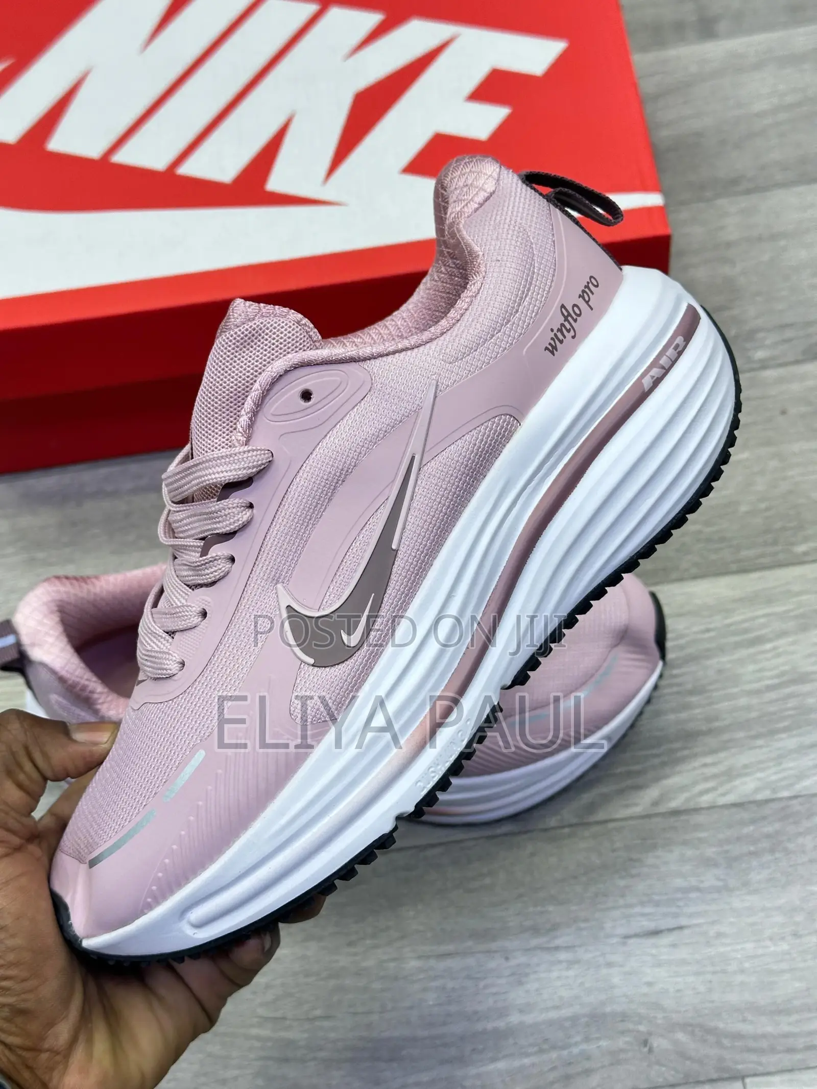 Nike Winflo Pro Air Running Shoes