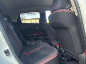 Nissan Juke 2012 Pearl