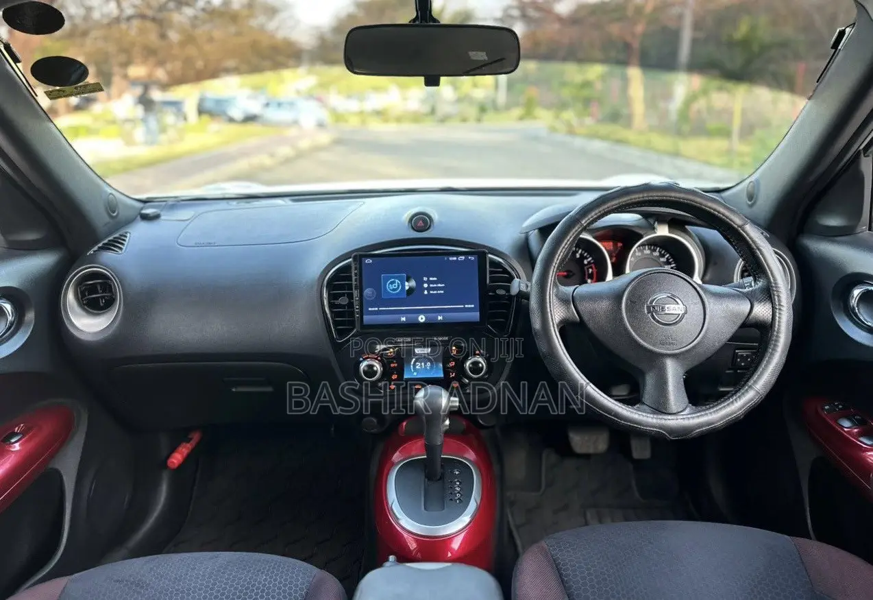 Nissan Juke 2012 Pearl