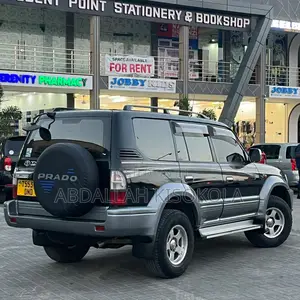 Toyota Land Cruiser Prado 2.7 16V 5dr 2001 Black