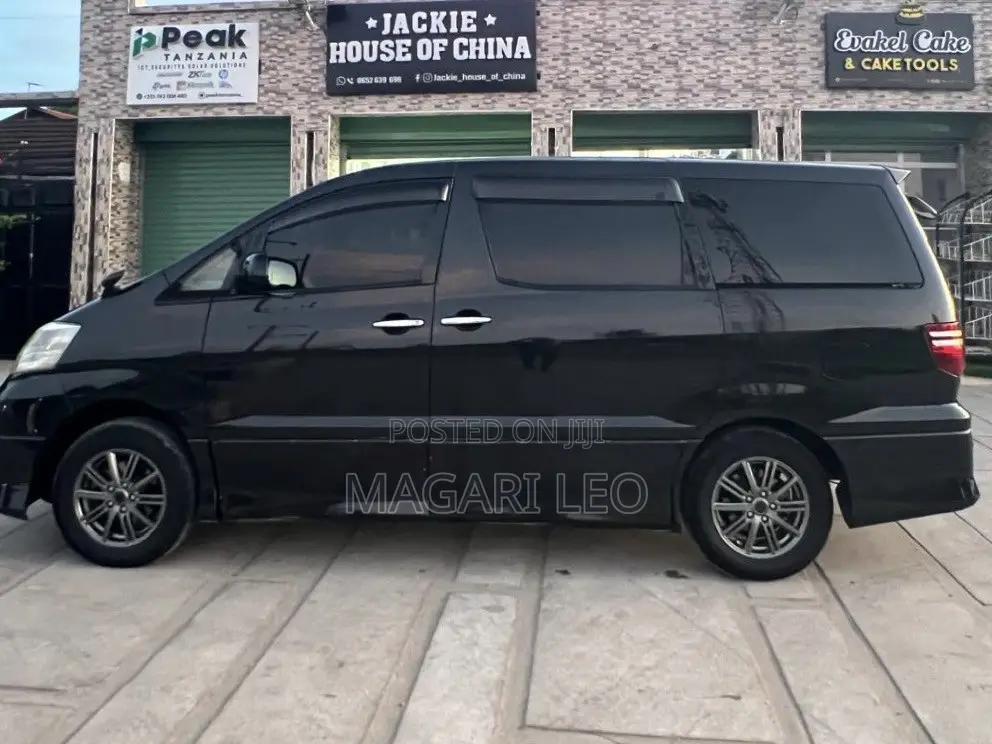 Toyota Alphard 2.4 Petrol FWD 2006 Black