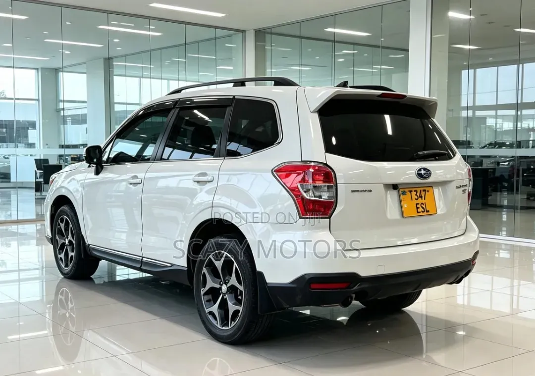 Subaru Forester 2014 White