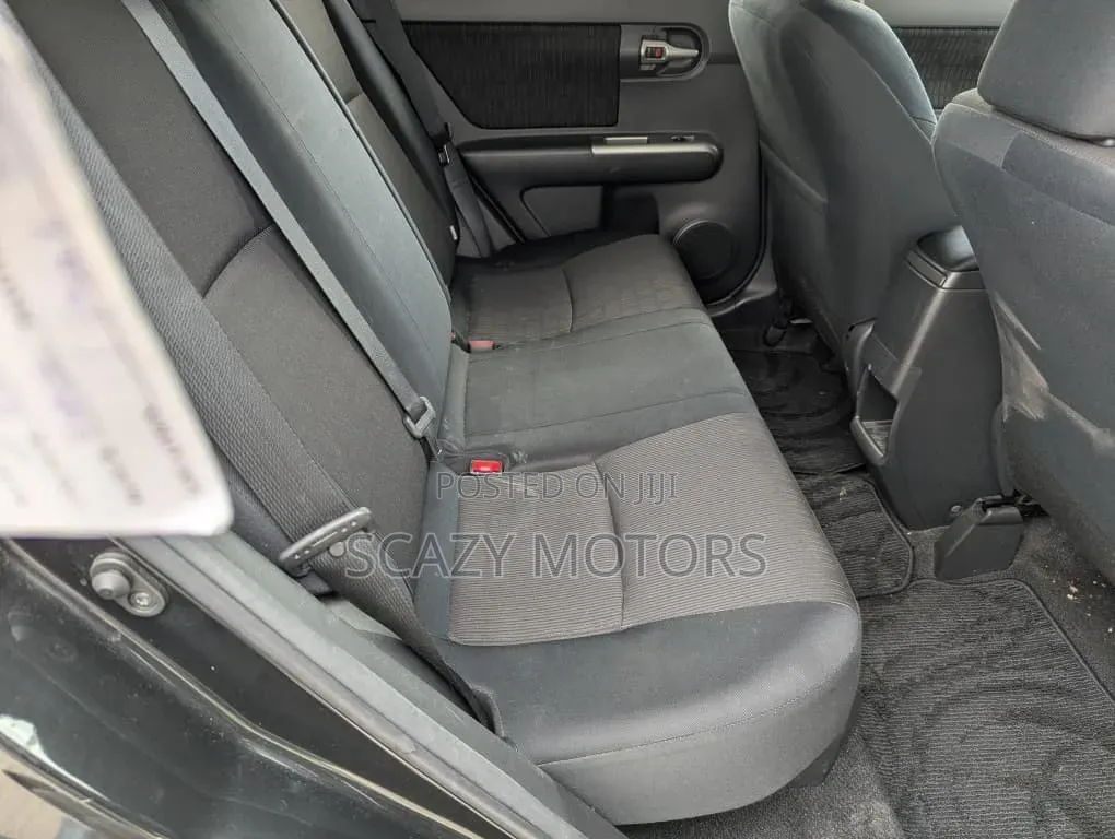 Toyota Corolla Rumion 2010 Black