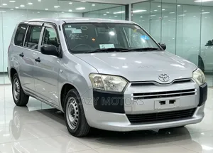 Toyota Succeed 2015 Silver