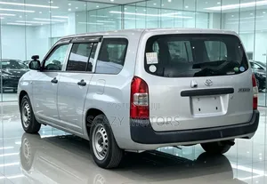 Toyota Succeed 2015 Silver
