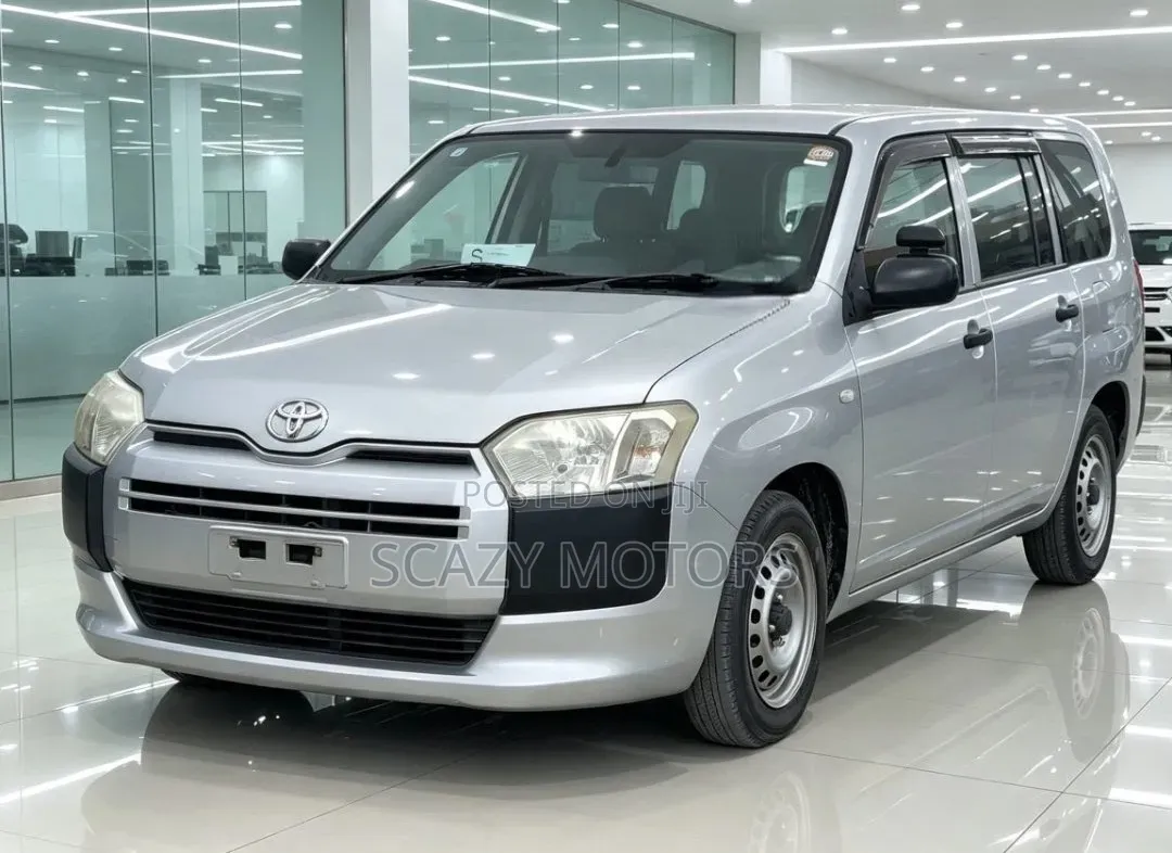 Toyota Succeed 2015 Silver