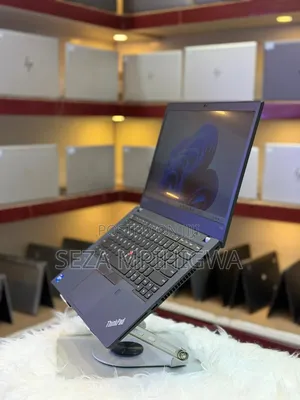 Laptop Lenovo ThinkPad P14s 48GB Intel Core i7 SSD 1T