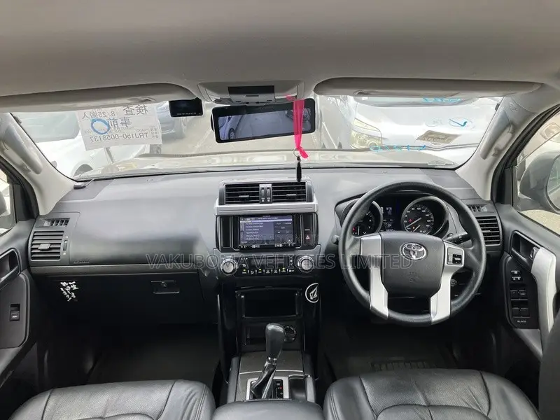 Toyota Land Cruiser Prado 2015 Gray