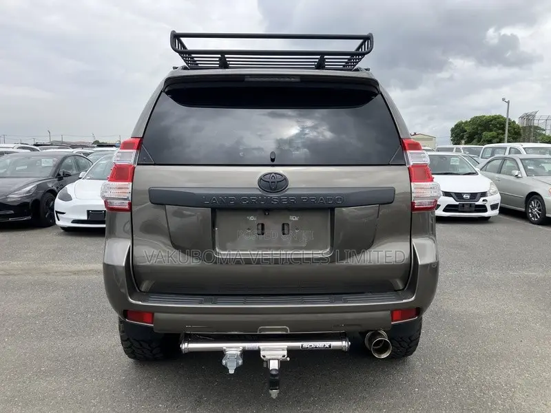 Toyota Land Cruiser Prado 2015 Gray