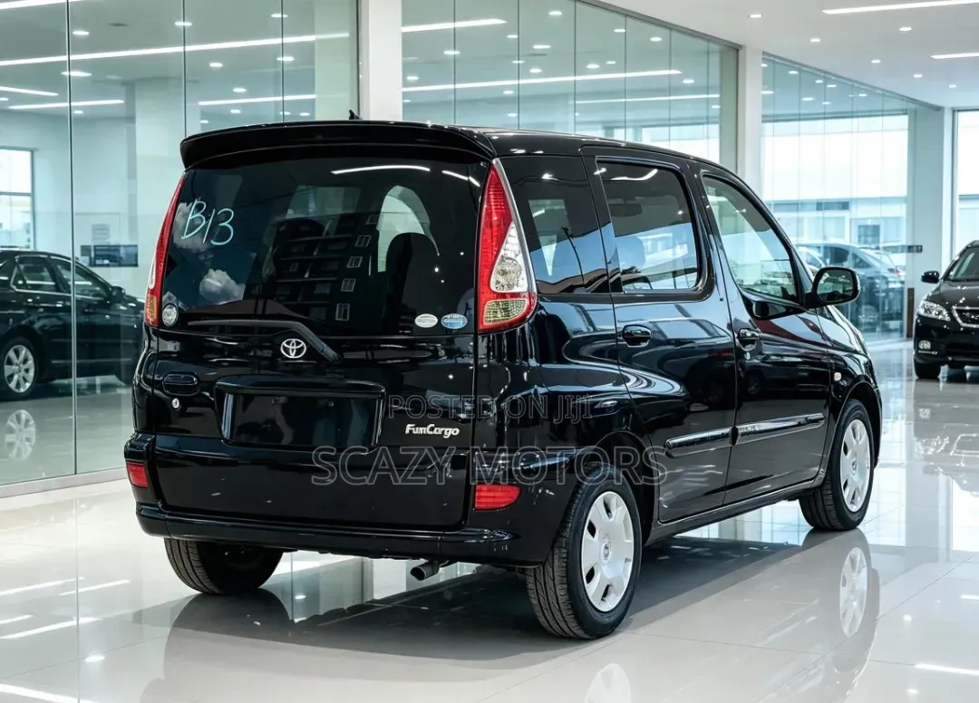 Toyota Fun Cargo 2004 Black