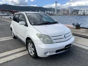 Toyota IST 2002 Pearl