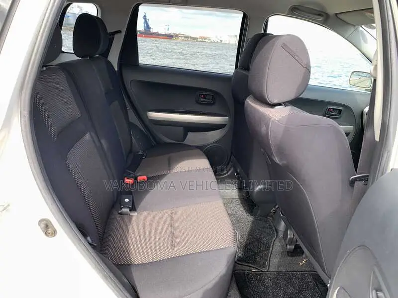 Toyota IST 2002 Pearl