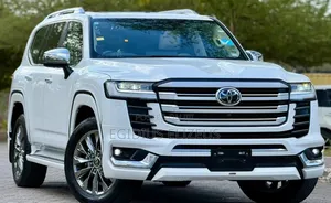 New Toyota Land Cruiser 2025 Gray