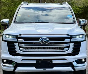 New Toyota Land Cruiser 2025 Gray