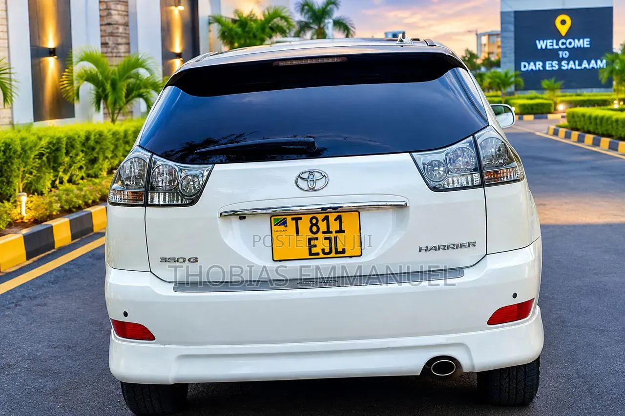 Toyota Harrier 2008 White